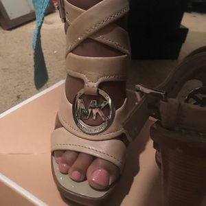 Michael Kors Warren Platform